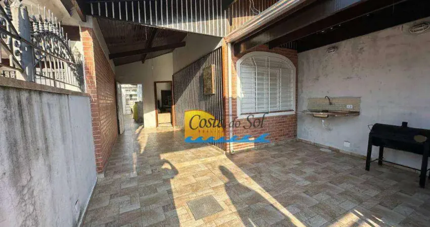 Casa com 2 dormitórios à venda por R$ 650.000,00 - Canto do Forte - Praia Grande/SP