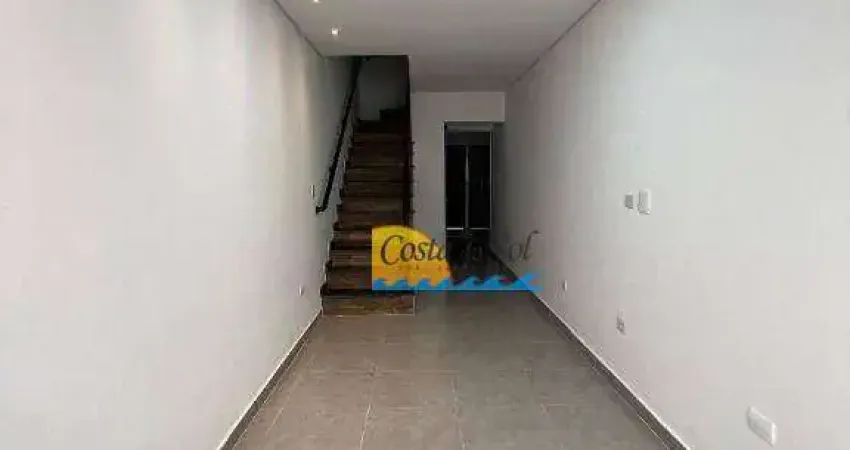 Sobrado com 2 dormitórios à venda, 70 m² por R$ 365.000,00 - Caiçara - Praia Grande/SP