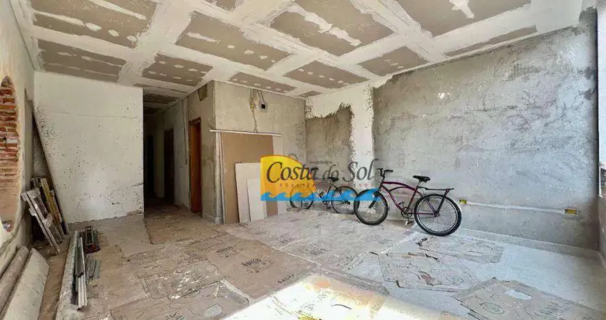 Casa com 3 dormitórios à venda, 300 m² por R$ 1.380.000,00 - Aviação - Praia Grande/SP