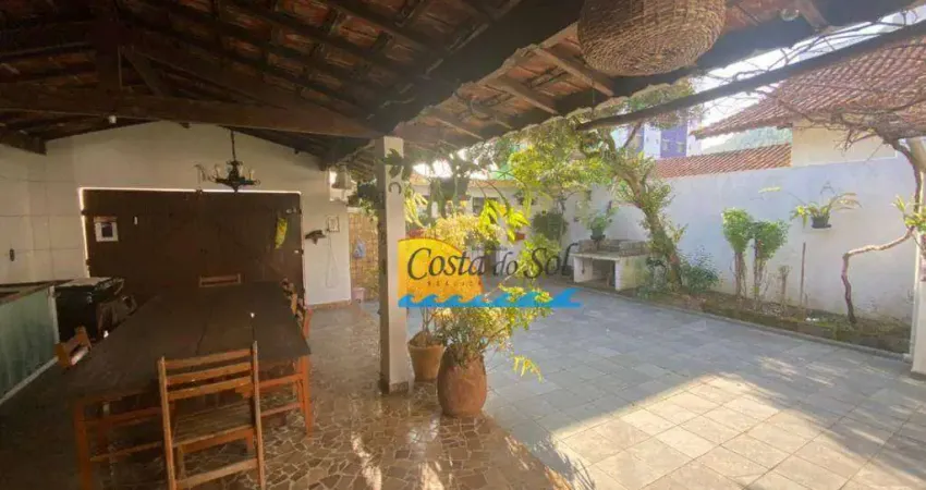 Casa com 3 dormitórios à venda, 120 m² por R$ 1.484.000,00 - Canto do Forte - Praia Grande/SP