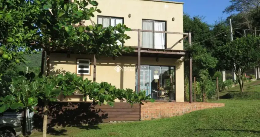 Casa com 2 quartos à venda na Vista Panoramica, 8595, Siriú, Garopaba