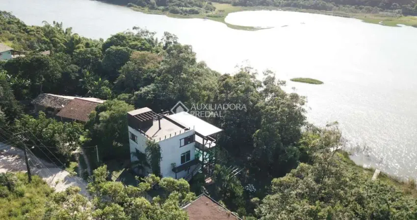 Casa com 3 quartos à venda na GERAL DE IBIRAQUERA, S/N, 7254, Ibiraquera, Imbituba