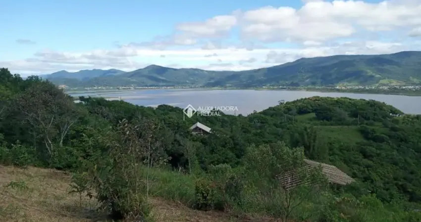 Terreno à venda na Praia da Ferrugem Garopaba, 458, Centro, Garopaba