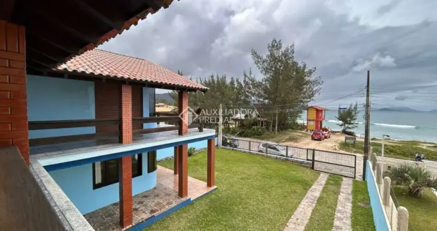 Casa com 5 quartos à venda na GIOVANI LUIZ PIUCCO, 75, Ferraz, Garopaba