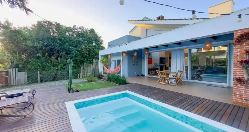 Casa em condomínio fechado com 3 quartos à venda na Ver. Laudelino Antônio Teixeira, 10000, Ibiraquera, Garopaba