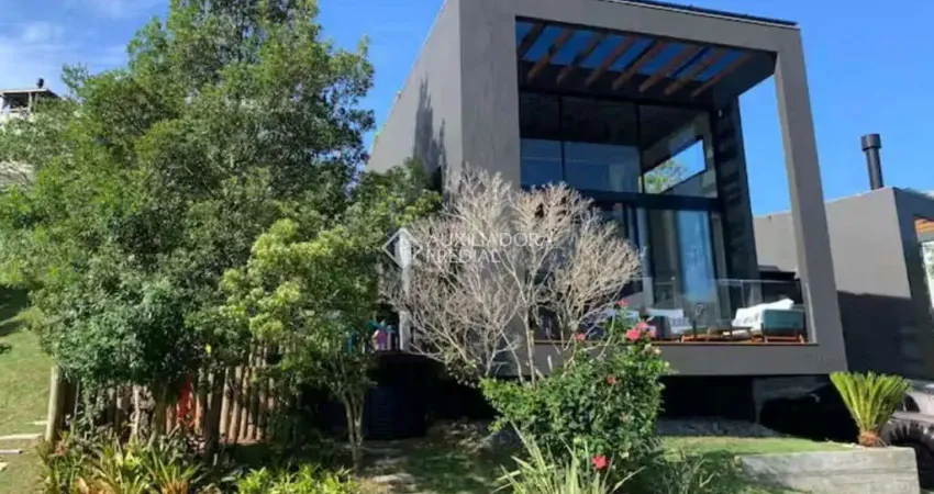 Casa com 4 quartos à venda na Das Flores, 6, Morrinhos, Garopaba