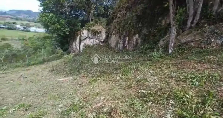 Terreno à venda na Ana Marcolina Cardoso, 133, Ressacada, Garopaba