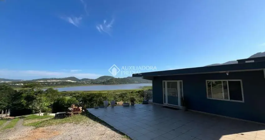 Casa com 3 quartos à venda na João José De Souza, 978, Macacu, Garopaba