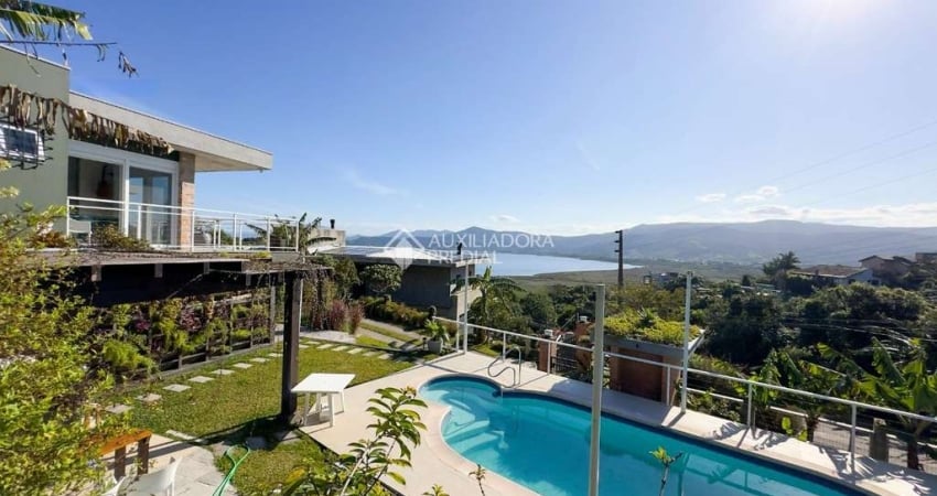 Casa em condomínio fechado com 5 quartos à venda na Geral Praia Da Ferrugem, 100, Praia da Ferrugem, Garopaba