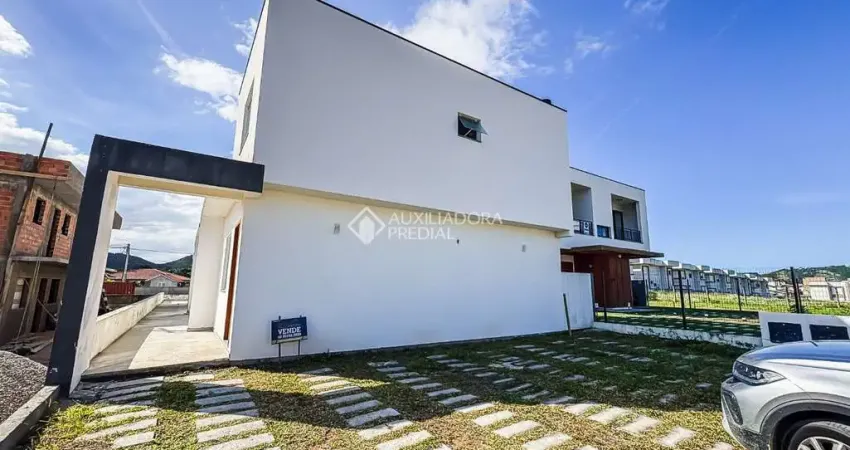 Casa com 2 quartos à venda na Bráulio Araújo Da Silva, 170, Ambrósio, Garopaba
