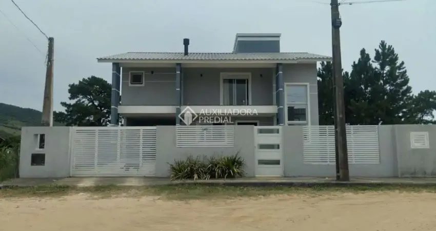 Casa com 3 quartos à venda na Ivo Joaquim Cardoso, 001, Areais da Palhocinha, Garopaba