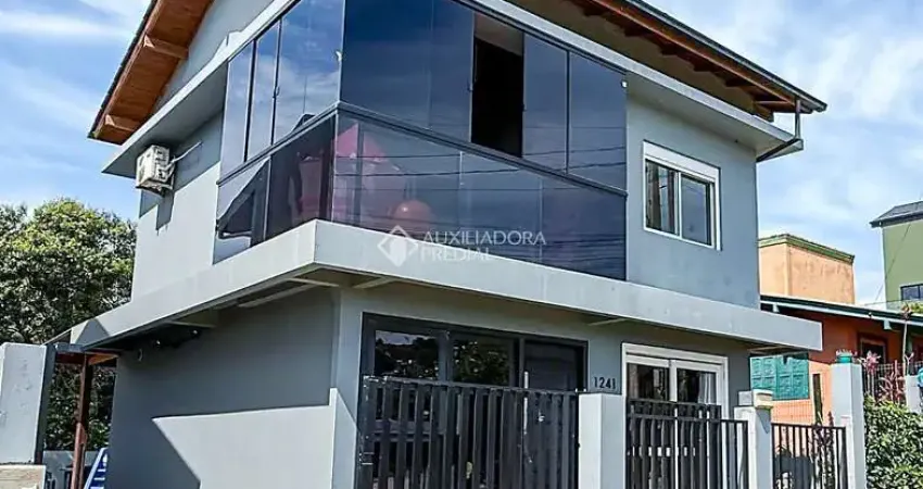 Casa com 3 quartos à venda na Nereu Ramos, 56, Ferraz, Garopaba