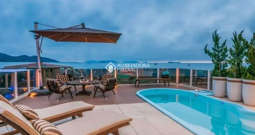 Casa com 5 quartos à venda na GIOVANE LUIZ PIUCCO, 74, Centro, Garopaba