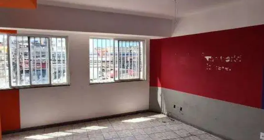 Prédio com dois andares para aluguel com 118 metros quadrados em Itapuã - Salvador - BA