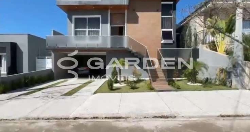 Casa em Condomínio em Condomínio Terras do Vale