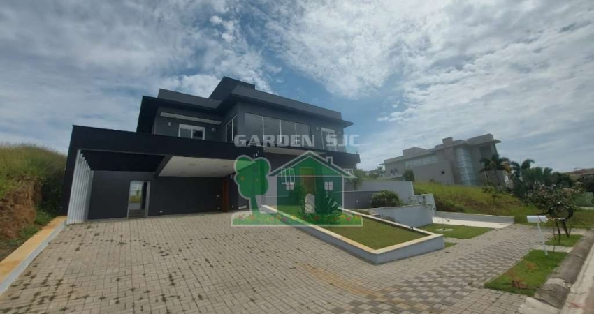 Casa em Condomínio em Condomínio Reserva do Paratehy