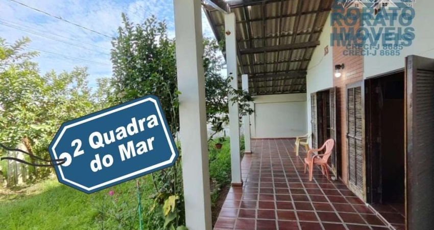 Casa Com Saída para Duas Ruas
