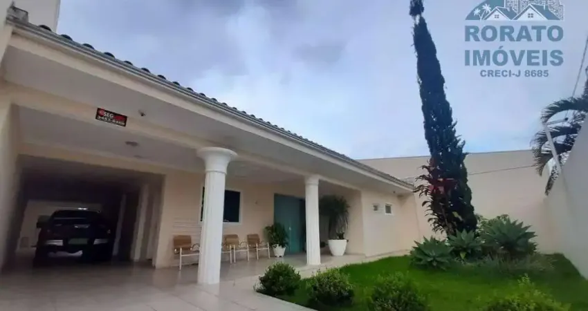 Casa com 5 quartos à venda no Centro, Matinhos 