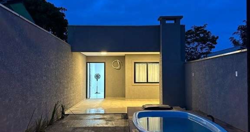 Casa em Pontal do Sul  -  Pontal do Paraná