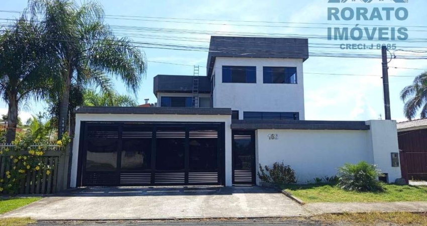Sobrado em Riviera  -  Matinhos