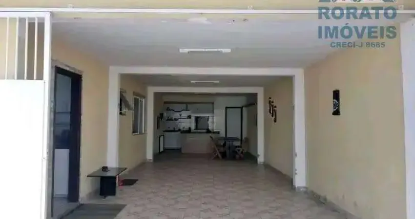 Casa com 3 quartos à venda no Centro, Matinhos 