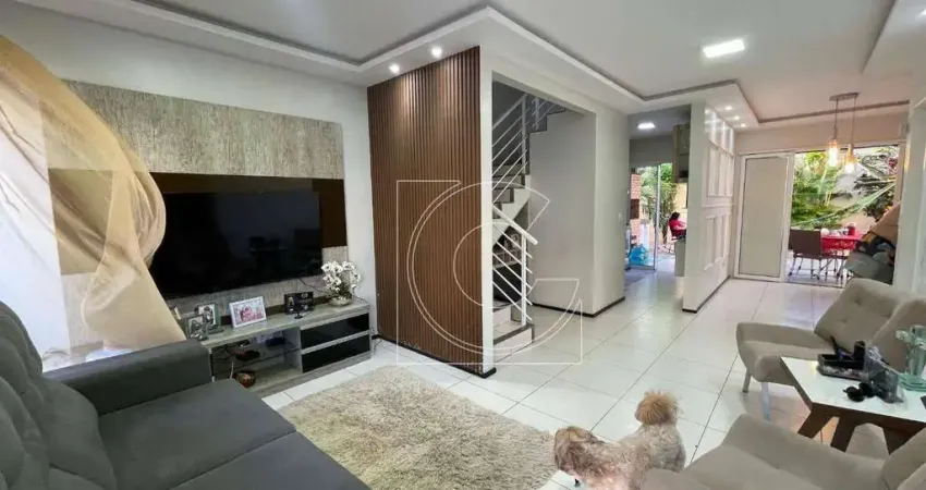 Cond. Maison Carmelle, Casa Duplex, 112m², 3 quartos, Maraponga, Fortaleza/CE.