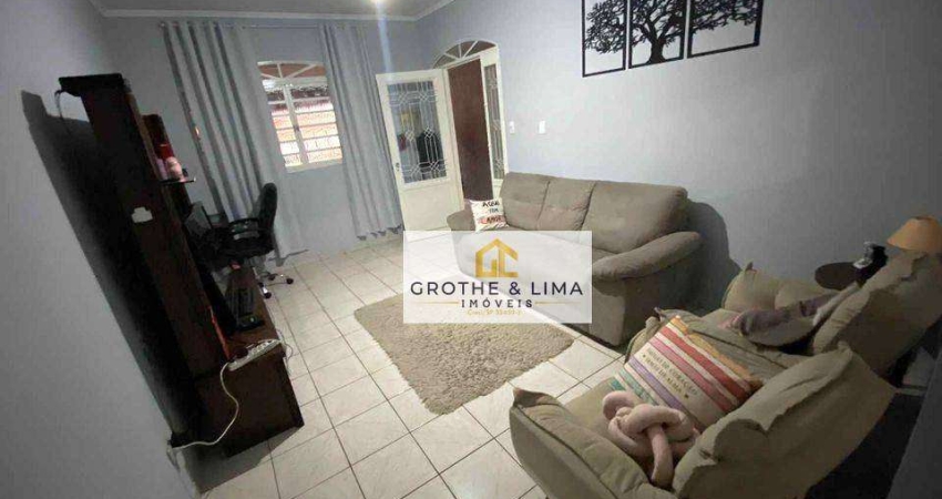 Casa - Jardim Altos de Santana - 2 Dormitórios - 105m²