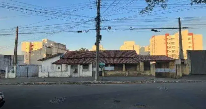 Casa com 4 dormitórios à venda, 520 m² por R$ 848.000,00 - Jardim Oriente - São José dos Campos/SP