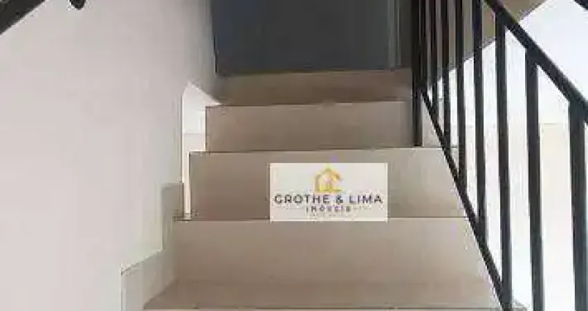 Sobrado com 2 dormitórios à venda, 52 m² por R$ 260.000 - Vila São Geraldo - São José dos Campos/SP