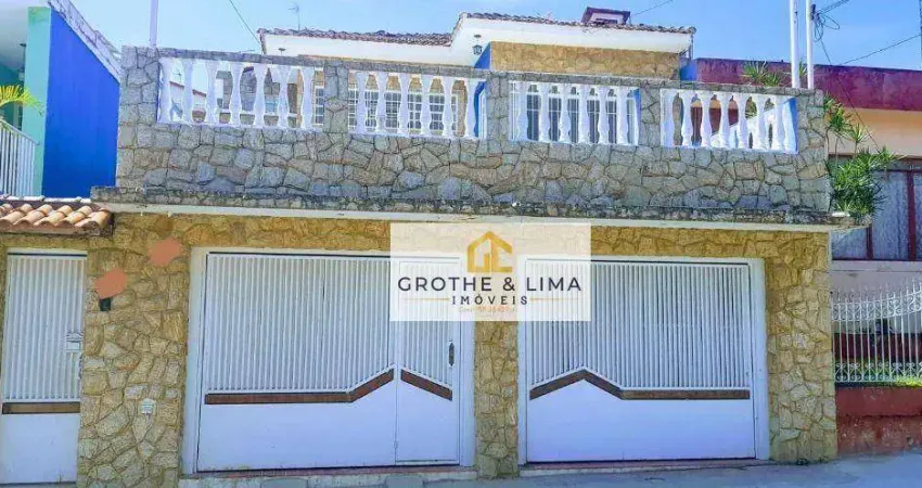 Sobrado com 3 dormitórios à venda, 248 m² por R$ 530.000,00 - Jardim Bela Vista - Jacareí/SP