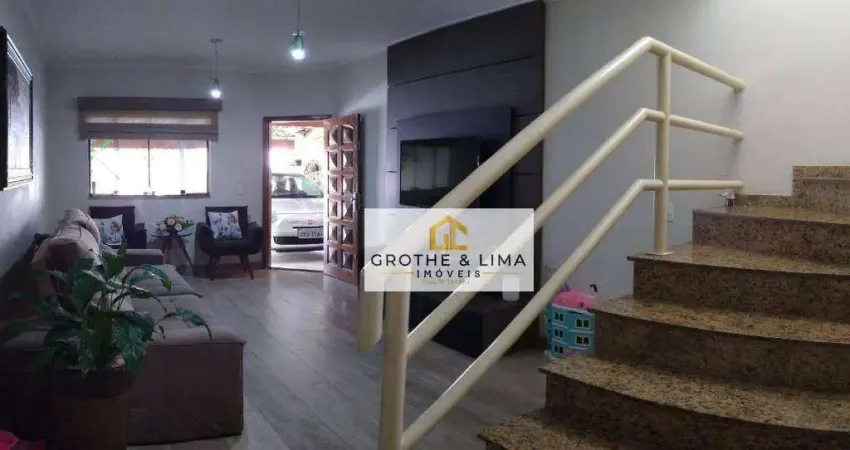 Lindo Sobrado com Sacada e Área Gourmet! com 3 dormitórios à venda, 140 m² por R$ 460.000 - Residencial Dalla Rosa - Taubaté/SP