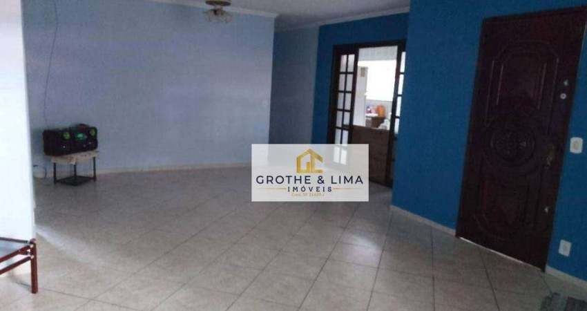 Casa - Jardim Satélite - 3 Dormitórios - 167m²