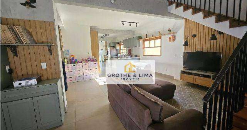 Sobrado com 3 dormitórios à venda, 250 m² por R$ 650.000,00 - Village das Flores - Caçapava/SP
