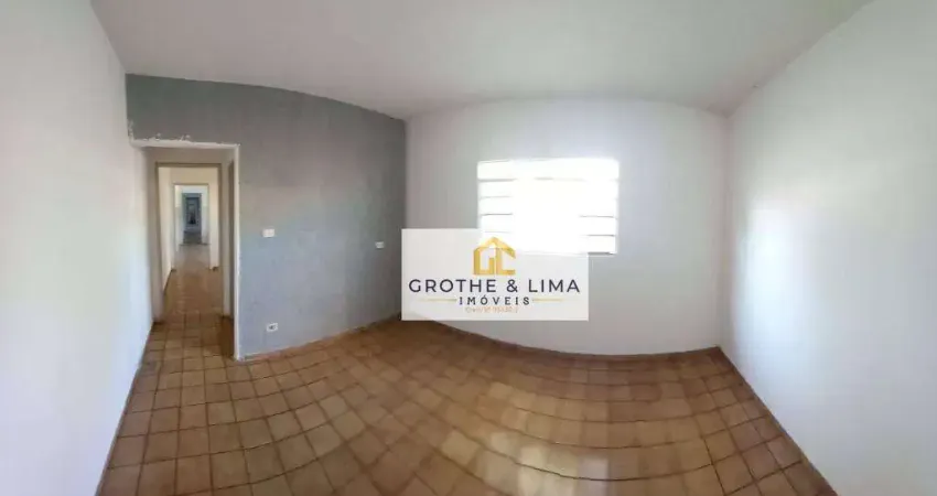 Casa com 2 dormitórios à venda, 107 m² por R$ 380.000,00 - Vila Tesouro - São José dos Campos/SP