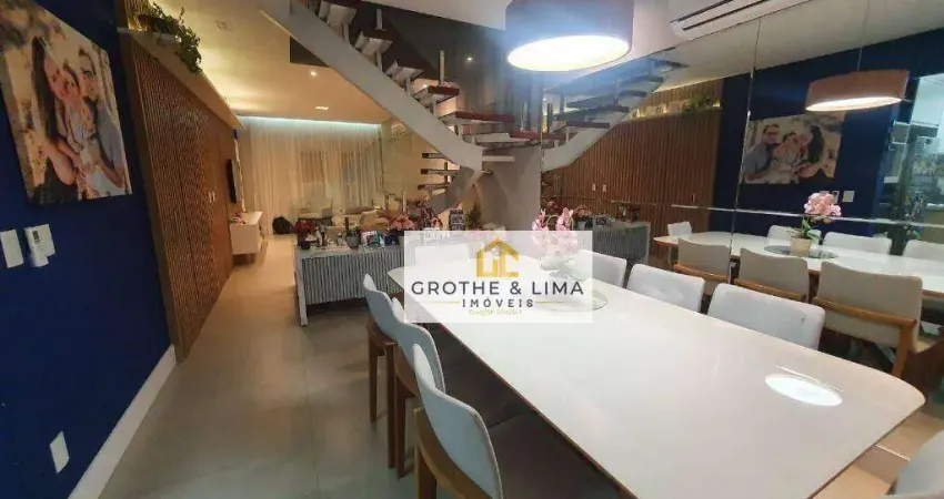 Sobrado alto padrão com 4 suítes e energia solar – frente para área verde em condomínio completo!