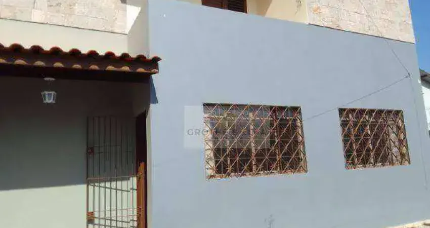 Sobrado à  venda com 3 dormitórios a 600m da praia, no indaiá – caraguatatuba – sp.