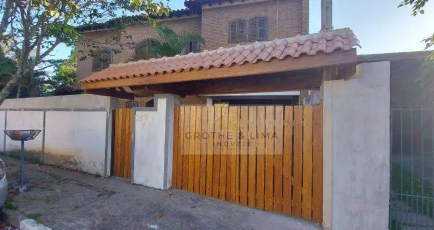 Sobrado com 4 dormitórios à venda, 251 m² por r$ 750.000,00 - santana - pindamonhangaba/sp