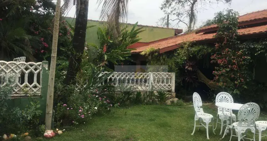 Casa com piscina, 4 dormitórios à venda, 300 m² por r$ 1.100.000 - jardim rosely - pindamonhangaba/sp