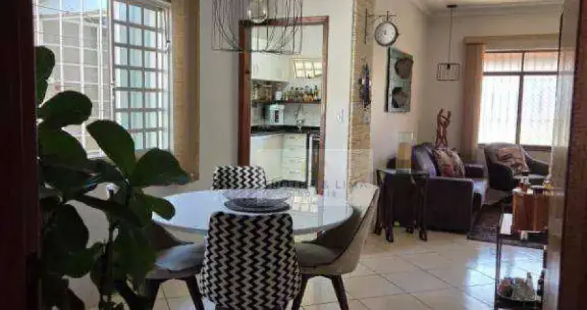 Casa com 3 quartos à venda na Rua São João Bosco, Santana, Pindamonhangaba