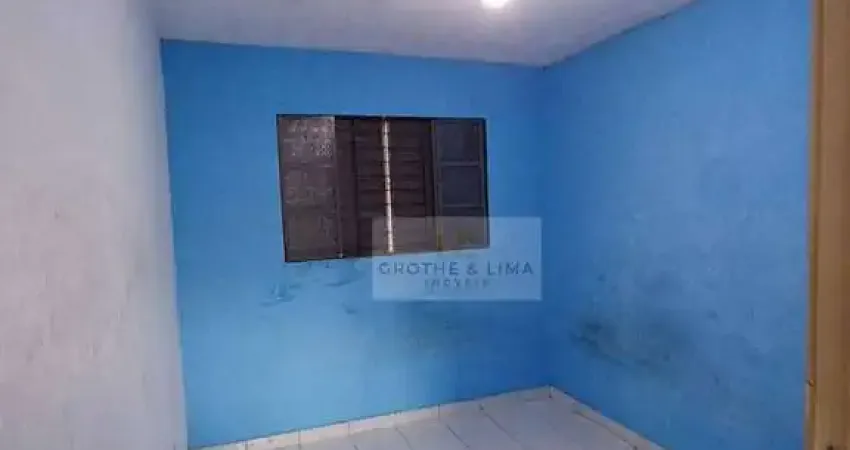 Sobrado com 2 dormitórios à venda, 80 m² por R$ 195.000 - Vila Iapi - Taubaté/SP