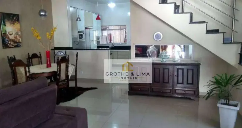 Sobrado com 3 dormitórios à venda, 220 m² por R$ 750.000,00 - Villa Branca - Jacareí/SP