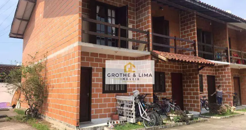 Sobrado com 2 dormitórios à venda, 76 m² por R$ 307.400,00 - Pontal de Santa Marina - Caraguatatuba/SP