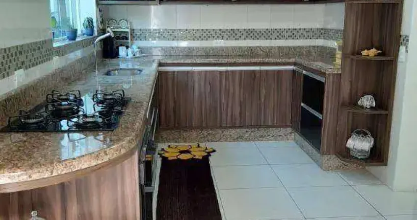 Sobrado com 7 dormitórios à venda, 347 m² por R$ 1.060.000,00 - Bosque dos Eucaliptos - São José dos Campos/SP