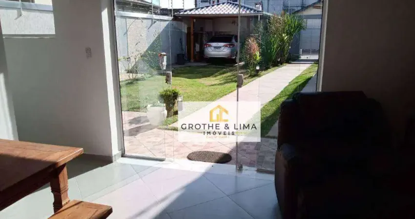 Sobrado com 3 dormitórios à venda, 190 m² por R$ 954.000,00 - Centro - Caraguatatuba/SP
