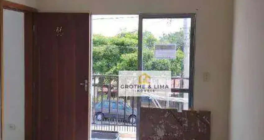 Apartamento com 2 dormitórios à venda, 60 m² por R$ 170.000,00 - Mombaça - Pindamonhangaba/SP