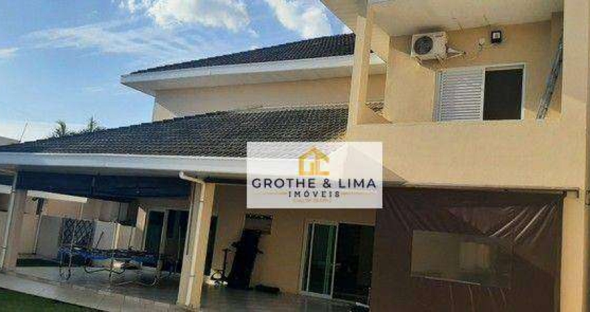 Sobrado com 3 dormitórios à venda, 340 m² por R$ 1.300.000,00 - Jardim Santa Maria - Jacareí/SP