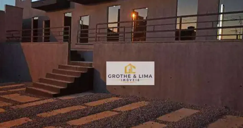 Casa com 2 quartos à venda na Rua São Lucas, Centro, Jacareí