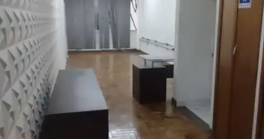 Sala comercial para alugar na Rua Dom José de Barros, 301, República, São Paulo