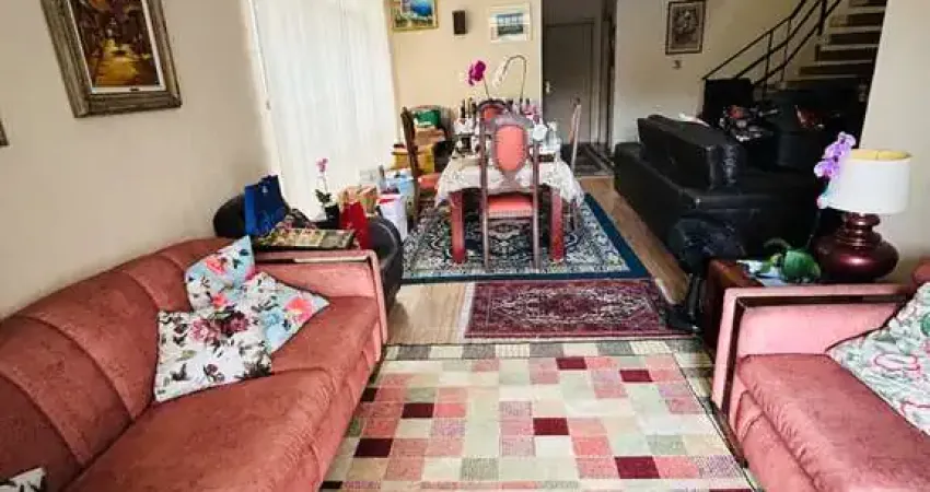 Casa com 3 quartos para alugar na Avenida Senador Casimiro da Rocha, 411, Mirandópolis, São Paulo