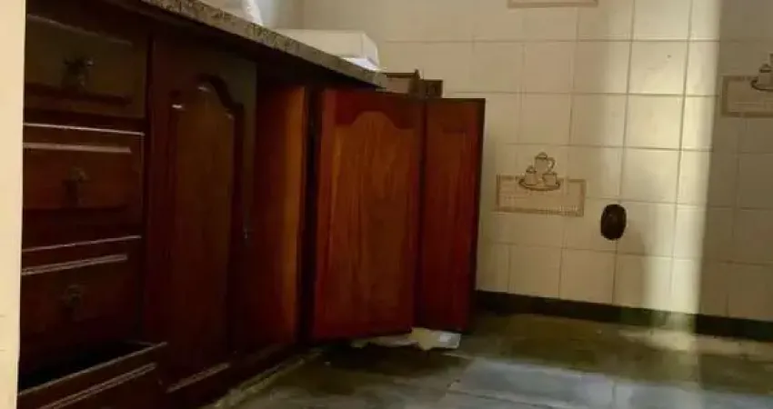 Casa com 2 quartos à venda na Rua Arapongas, 209, Jardim do Estádio, Santo André